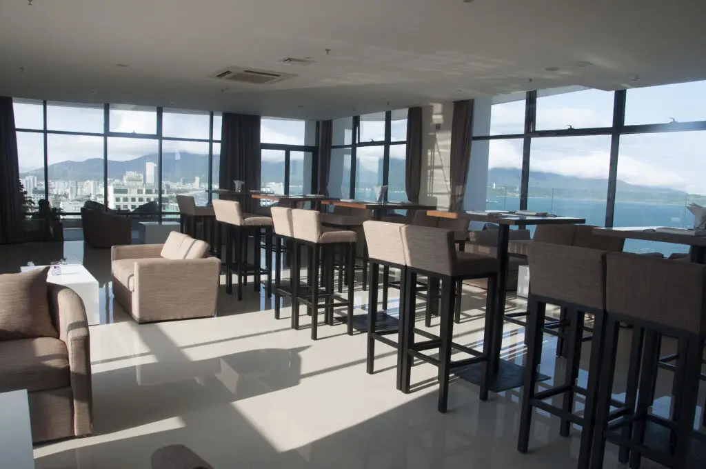 Дананг: HSB Office and Apartment
