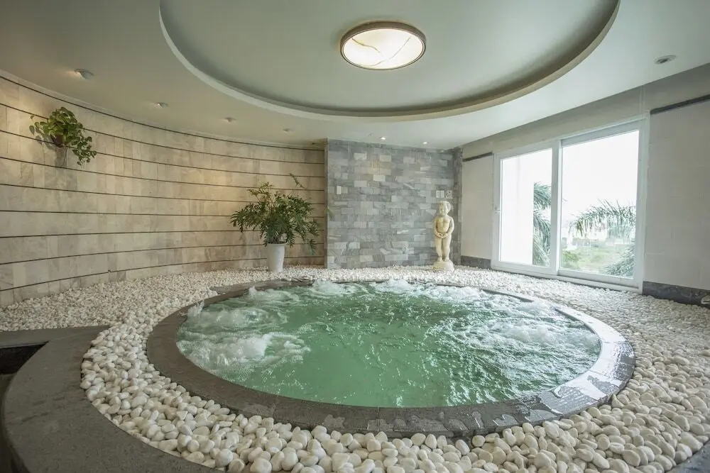 Хайфон: Pearl River Hotel