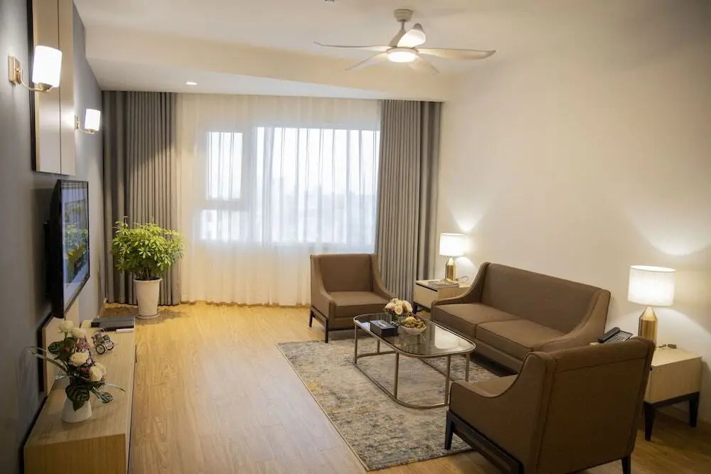 Хайфон: Pearl River Hotel