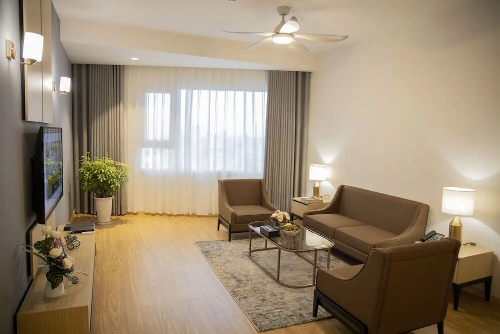 Хайфон: Pearl River Hotel