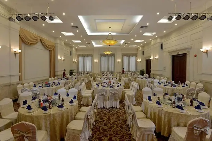 Хайфон: Pearl River Hotel