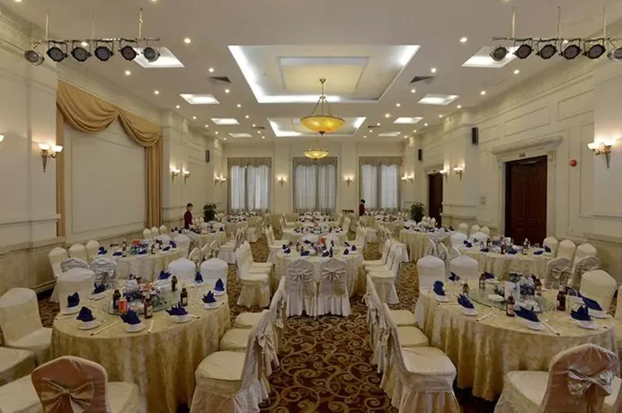 Хайфон: Pearl River Hotel