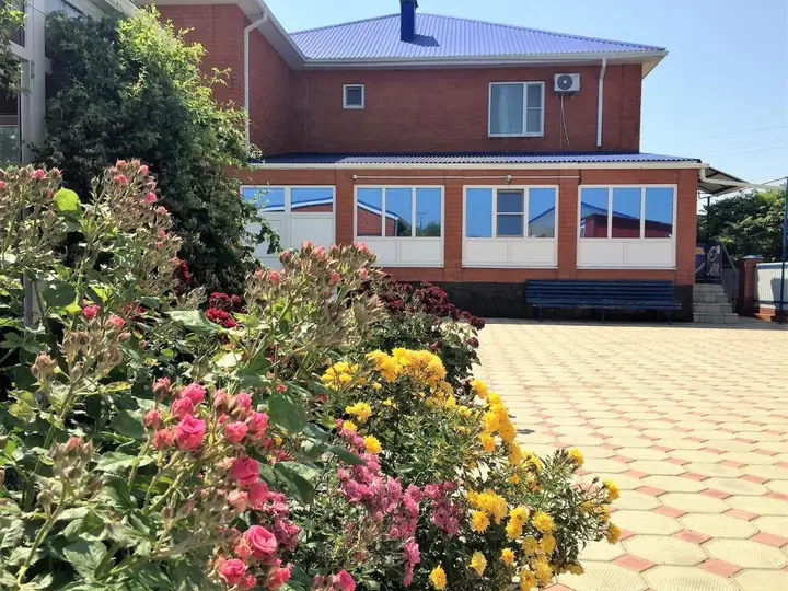 Пересыпь: Guest House 4 Seasons