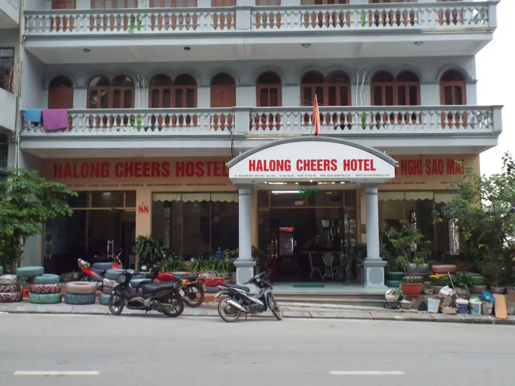 Халонг: Halong Cheers Hotel