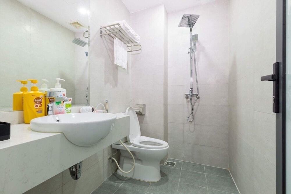 Ханой: Lily Hotel