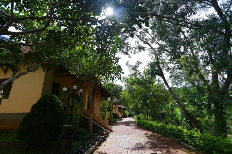 Плейку: HANZ Hotel Thien Duong Xanh