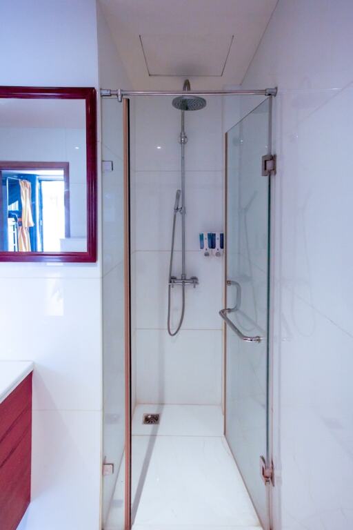 Ханой: RedDoorz Hostel @ Signature Inn