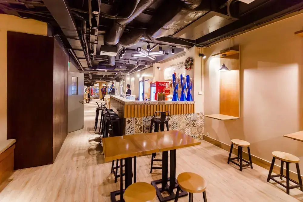 Ханой: RedDoorz Hostel @ Signature Inn