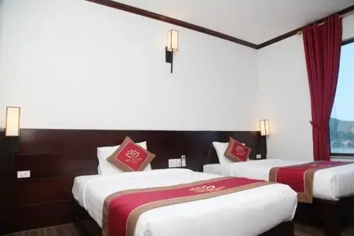 Халонг: Sen Ha Long Hotel