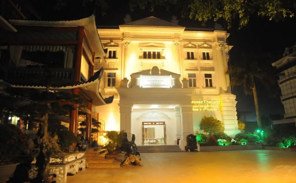 Бакнинь: Phoenix International Hotel - Phu Son Resort