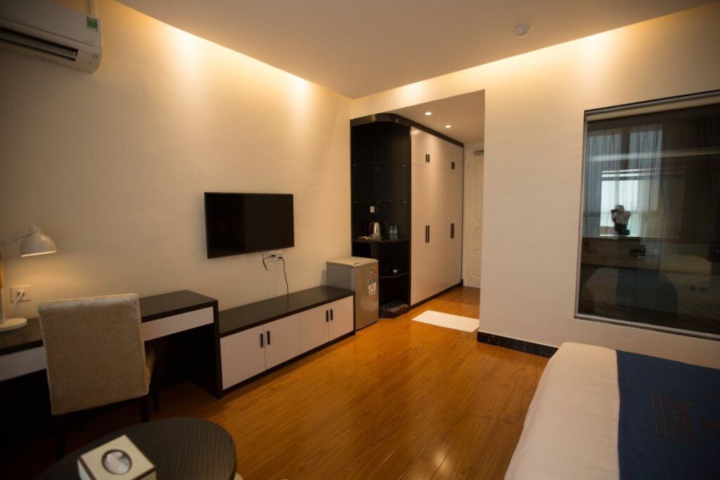 Бакнинь: Phoenix International Hotel - Phu Son Resort