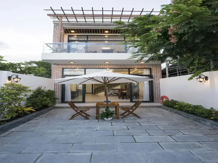 Дананг: Aloha Beach House