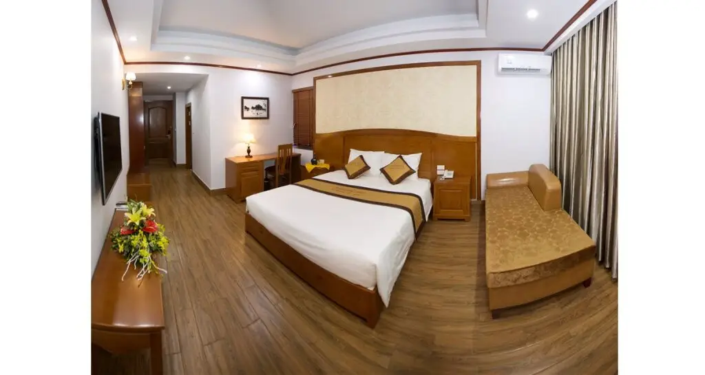 Халонг: 79 Luxury Halong