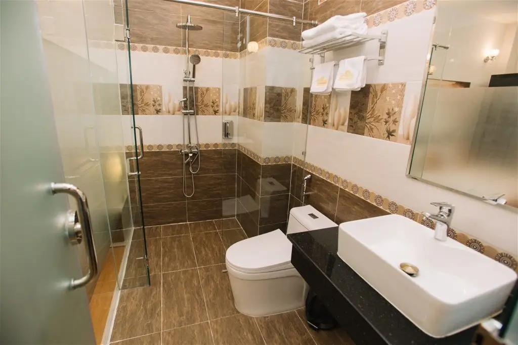 Хошимин: RedDoorz Thinh Gia Phat Hotel