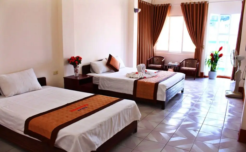 Халонг: Halong Lucky Hotel
