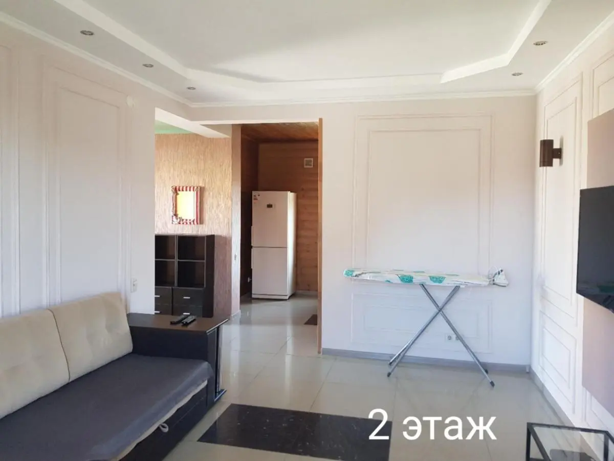 Адлер: Guest House Mirny с бассейном