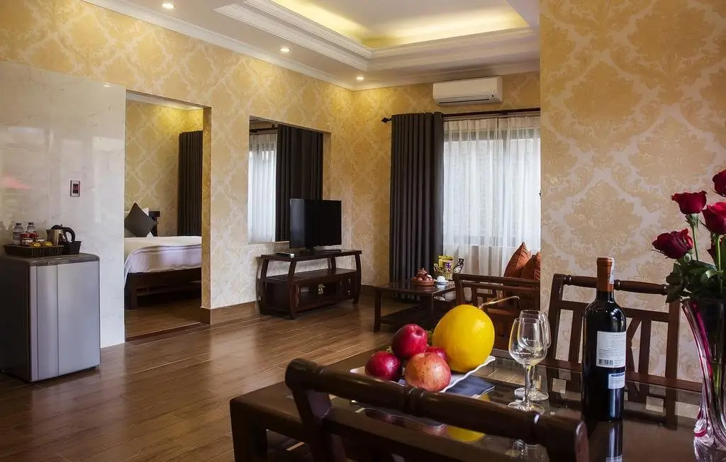 Тхайнгуен: Sunny House Resort
