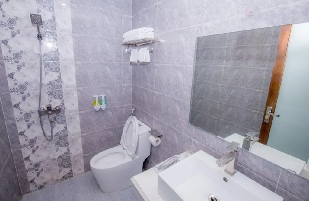 Шамшон: Avenue Hotel Sam Son