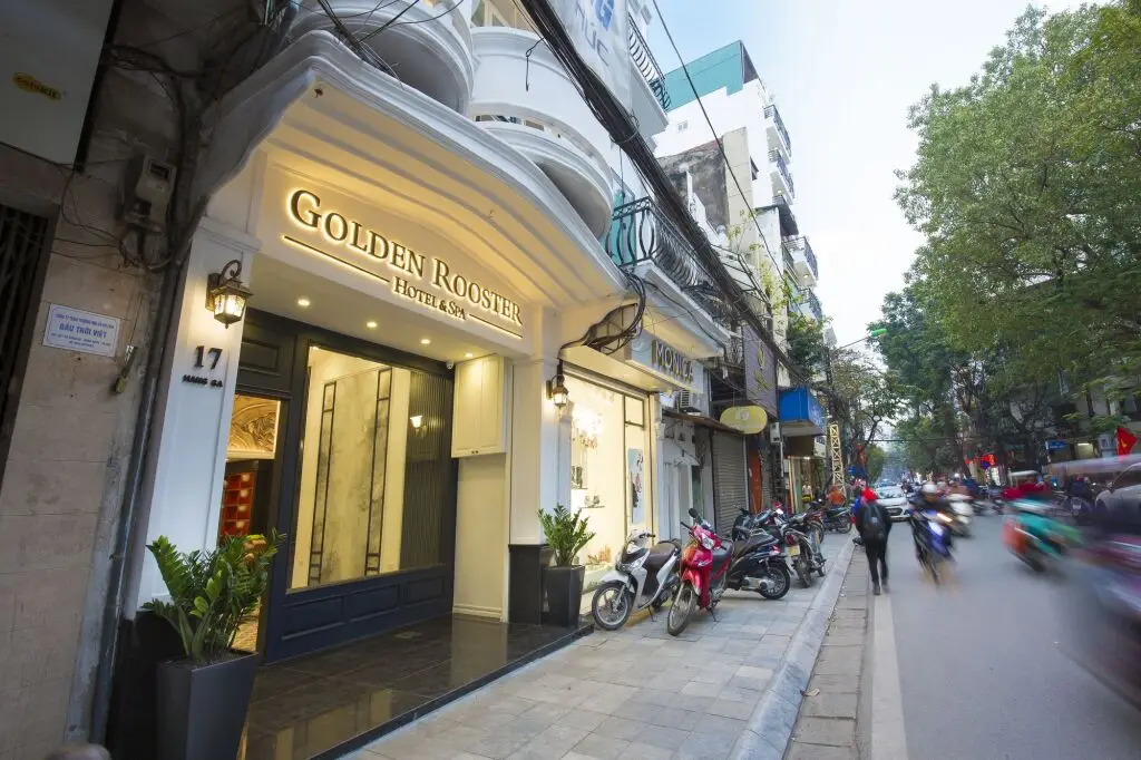 Golden Rooster Hotel — фото 1