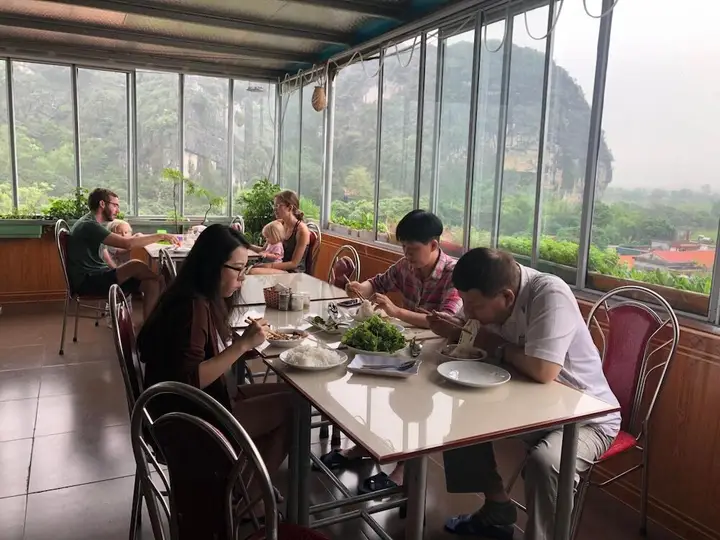 Хоа Лу: Sierra Homestay