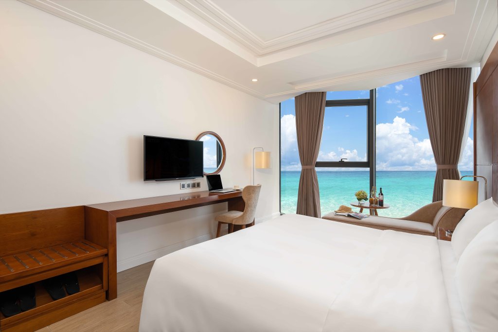 Дананг: Paris Deli Danang Beach Hotel