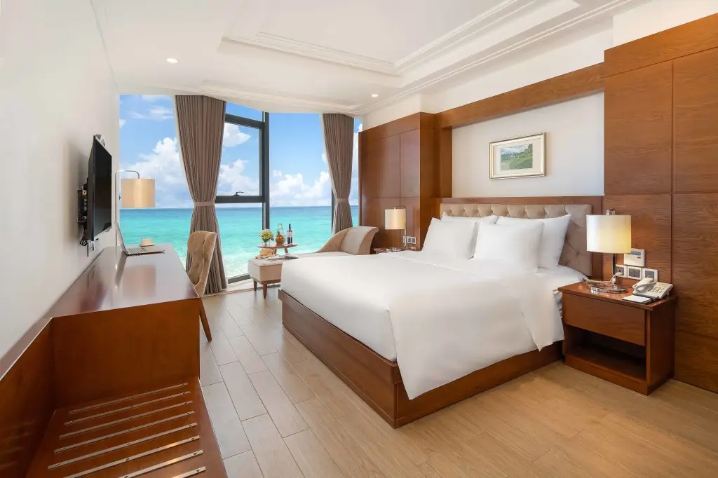 Дананг: Paris Deli Danang Beach Hotel