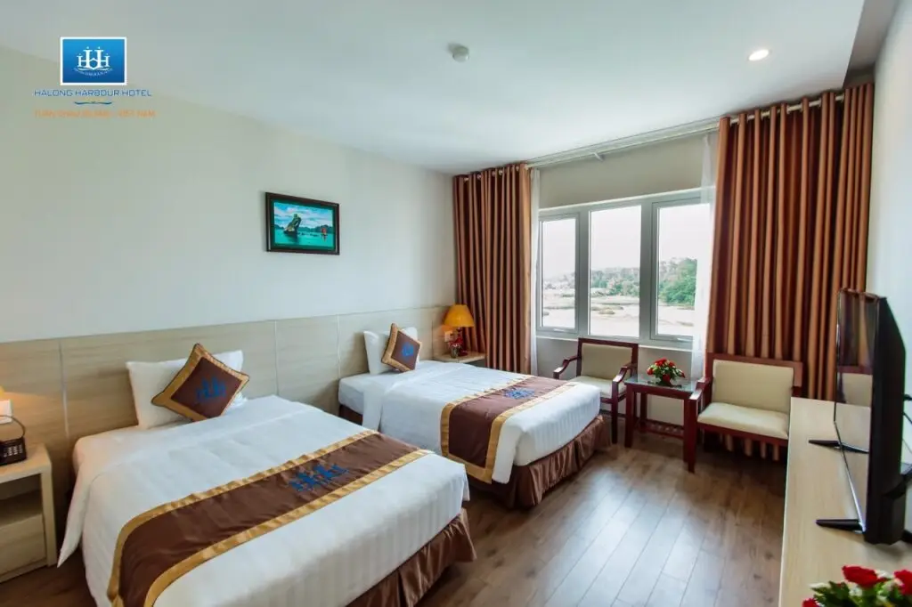 Халонг: Ha Long Harbour Hotel