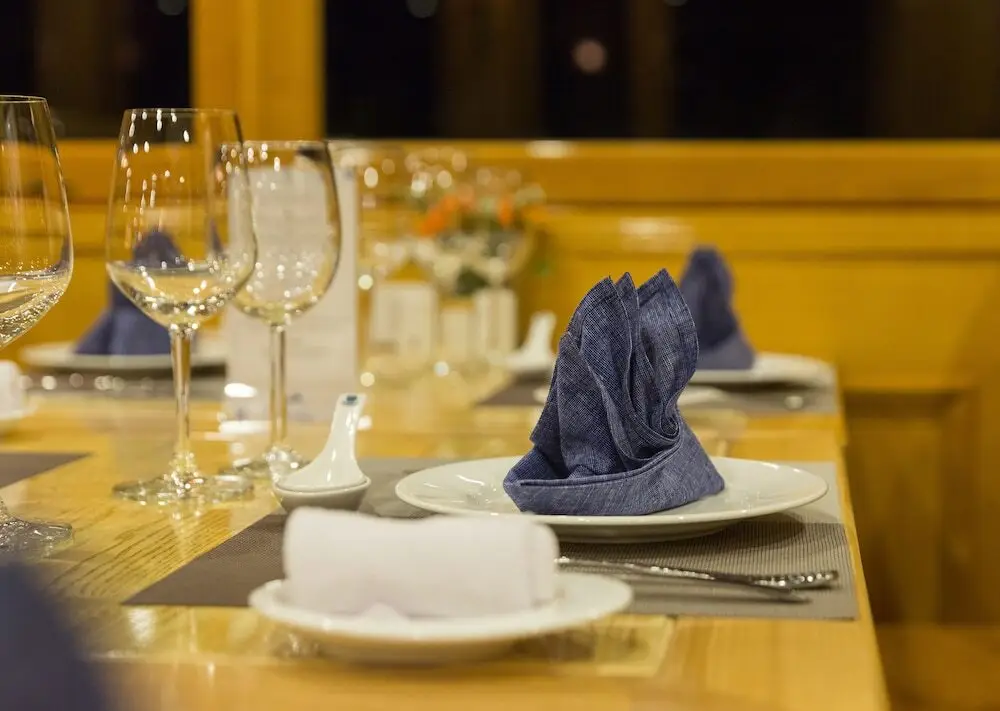 Халонг: Maya Halong Cruises