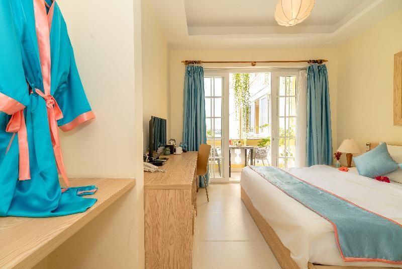 Хойан: Waterfront Hoi An Resort