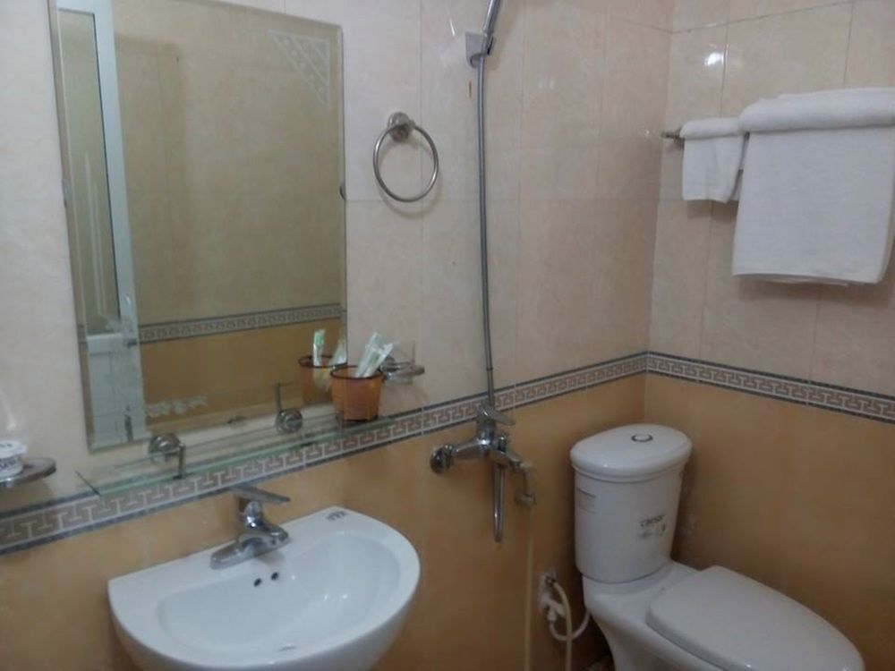 Ханой: Family Transit Apartment
