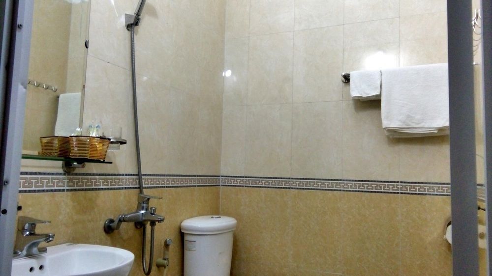Ханой: Family Transit Apartment