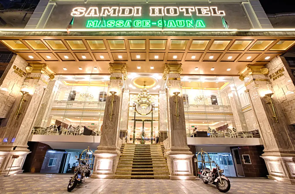 carousel image 1