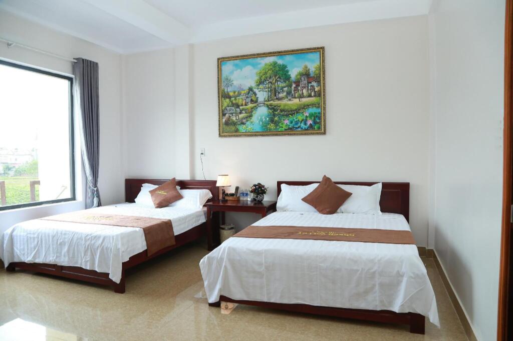 Фонг Ня: Green Valley Hotel