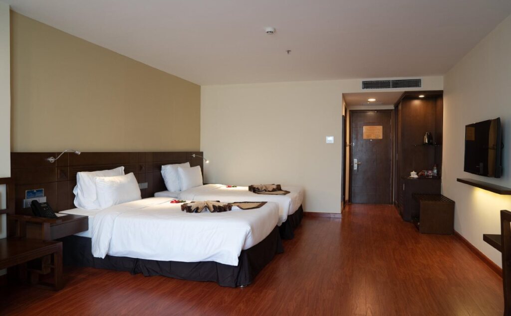 Там-Дао: Sai Gon Phu Tho Hotel