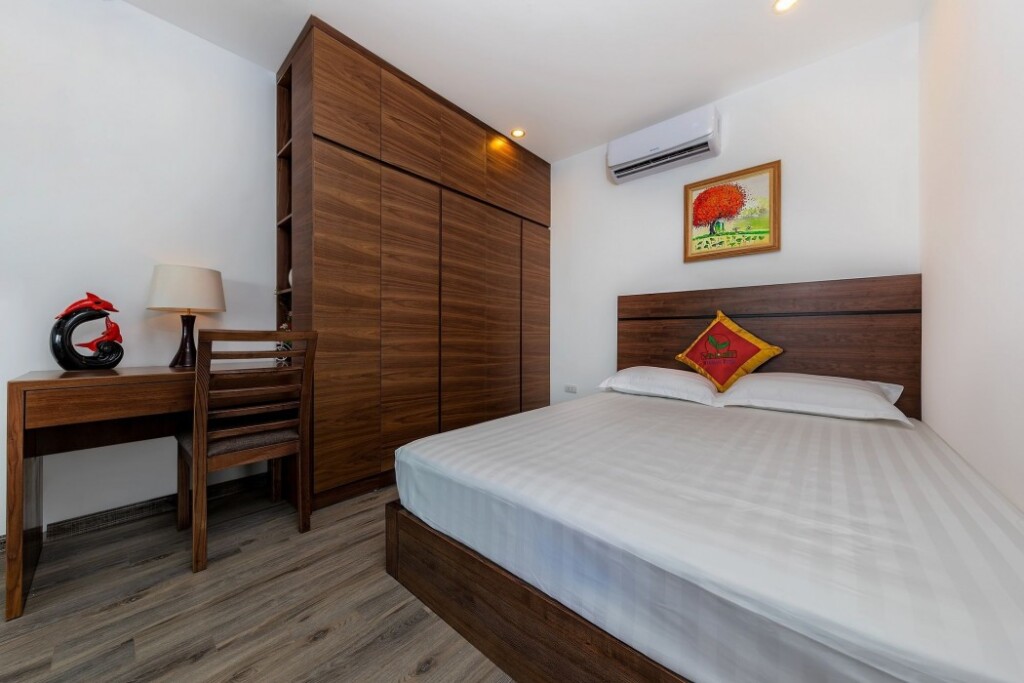 Ханой: Granda West Lake Apartment