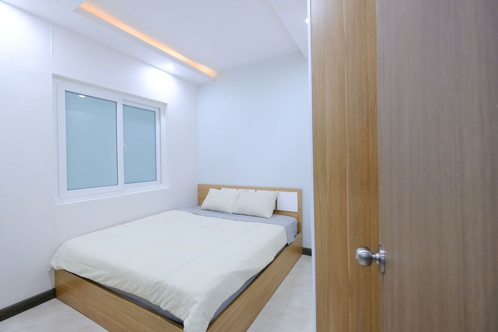 Нячанг: Sunrise Hon Chong Ocean View Apartment