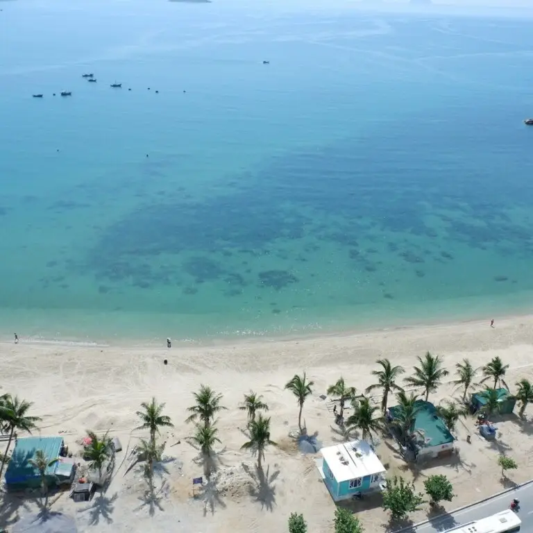 Нячанг: Beach City Apartment