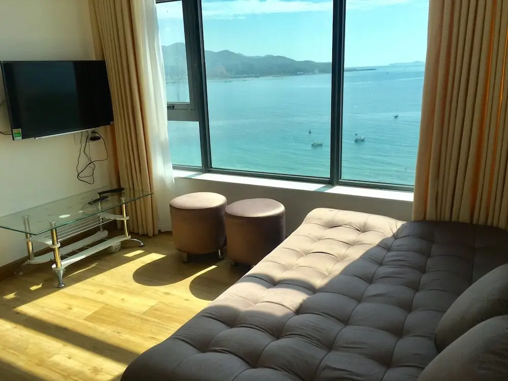 Нячанг: Beach City Apartment