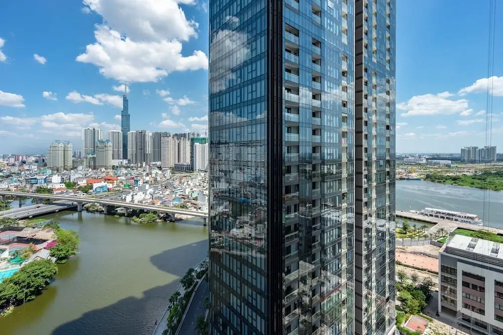 Хошимин: Nomad Homes Vinhomes Golden River
