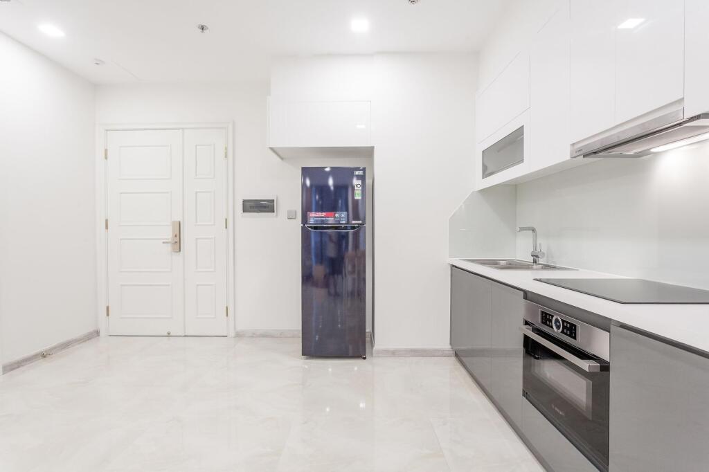 Хошимин: Nomad Homes Vinhomes Golden River