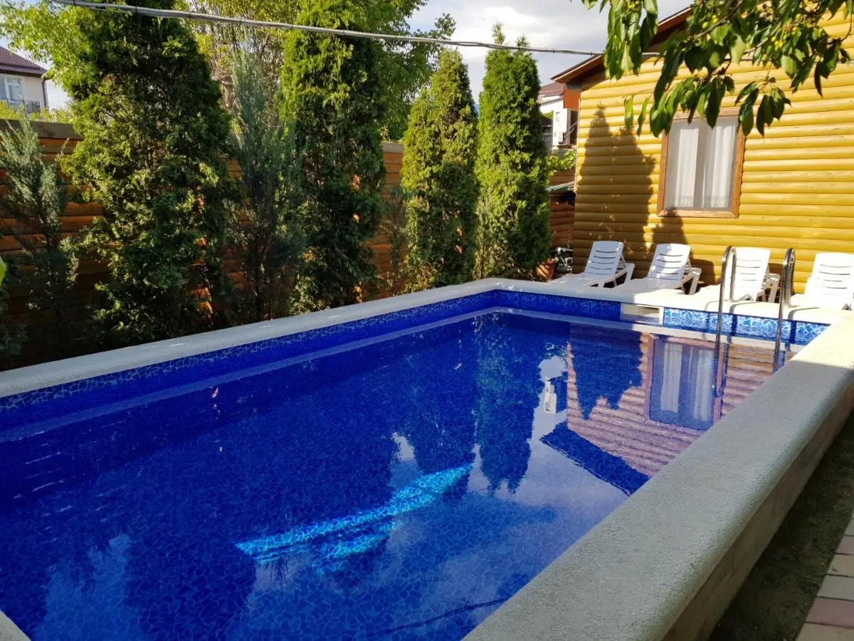 Витязево: Guest House Usadba Vladimira