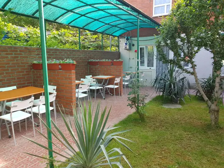 Витязево: Guest House Usadba Vladimira
