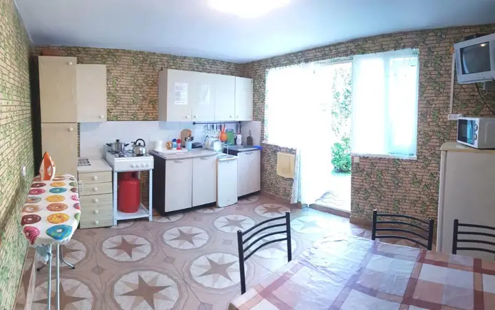 Витязево: Guest House Usadba Vladimira