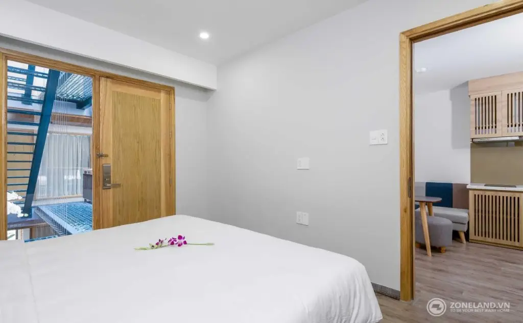 Дананг: Zoneland Apartments - LaHome Beach Villa