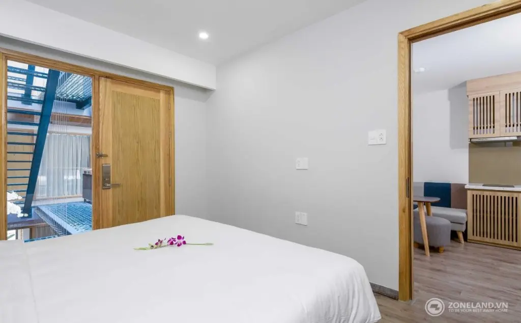 Дананг: Zoneland Apartments - LaHome Beach Villa