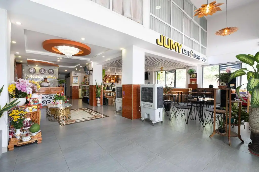 Куинён: Huong Bien Hotel