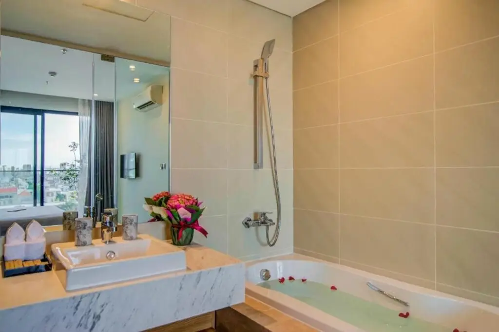 Дананг: DaNang Moon Villa & Apartment
