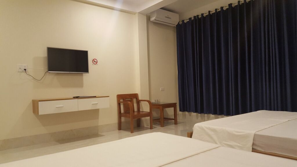Халонг: Sky Hotel