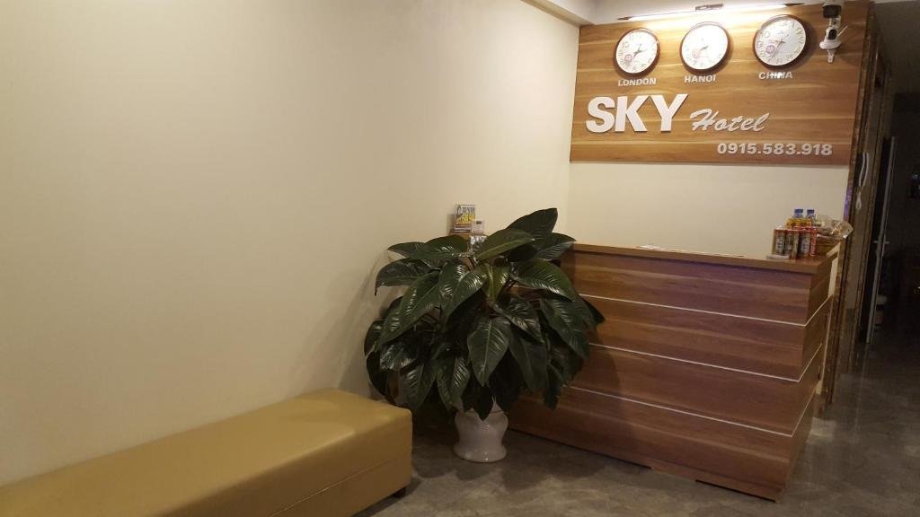 Халонг: Sky Hotel