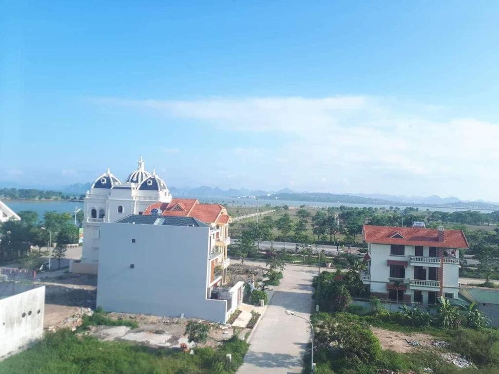 Халонг: Sky Hotel